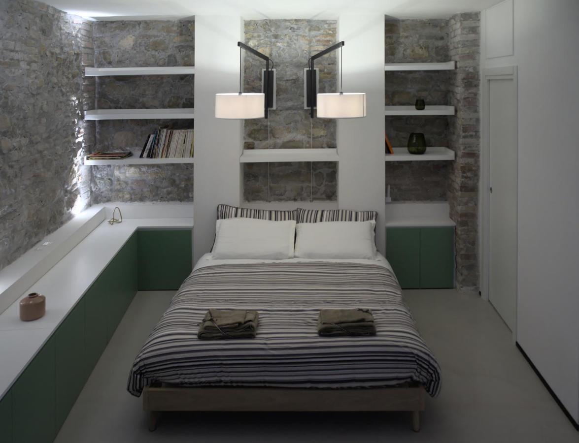 شقة Loft Garibaldi, Garage Privato! بيرودجا المظهر الخارجي الصورة
